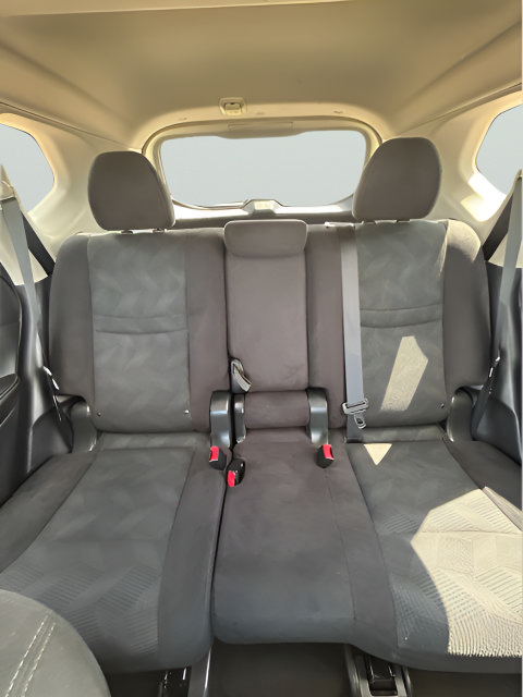 Used 2018 Nissan Rogue SL AWD/4WD image 15