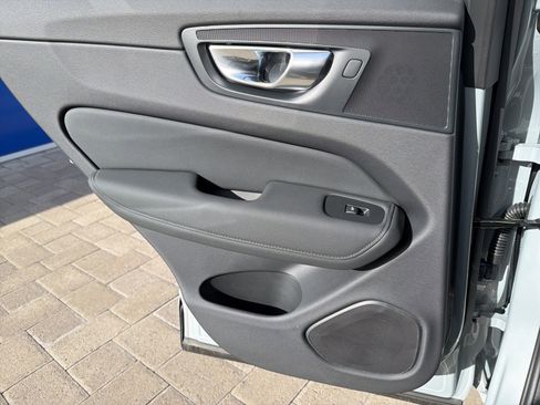 New 2026 Volvo XC60 T8 Plus w/ Protection Package Premier image 71