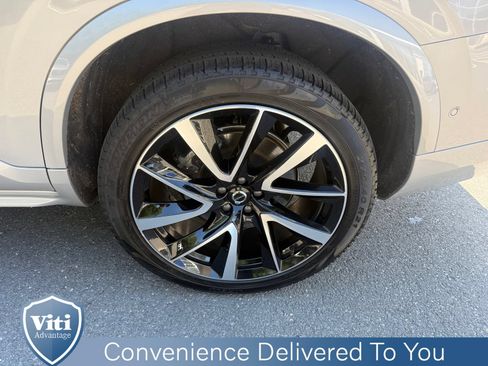 Used 2023 Volvo XC90 B6 Plus w/ Protection Package AWD/4WD image 13
