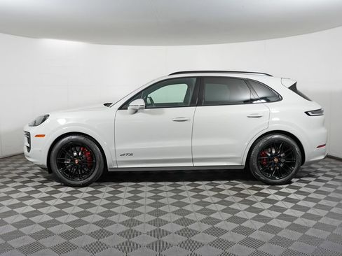 New 2026 Porsche Cayenne GTS AWD/4WD image 2
