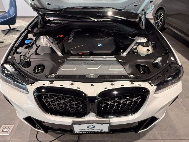 Used 2024 BMW X4 xDrive30i w/ M Sport Package AWD/4WD image 26