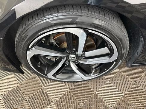 Used 2019 Honda Accord Sport image 28