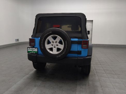 Used 2018 Jeep Wrangler Unlimited Sport S AWD/4WD image 7
