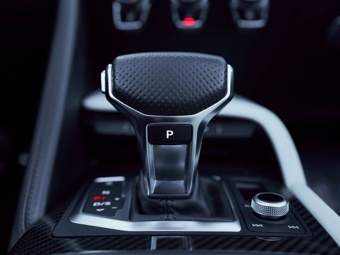 Used 2020 Audi R8 V10 performance image 64