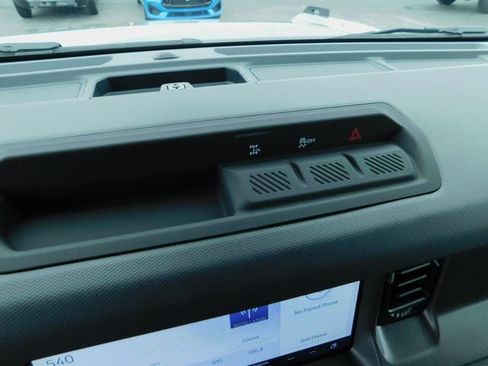 New 2025 Ford Bronco 4-Door image 31