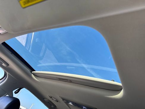 Used 2023 Kia Telluride S w/ S Sunroof Package image 17