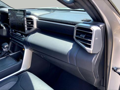 Used 2022 Toyota Tundra Platinum RWD image 18