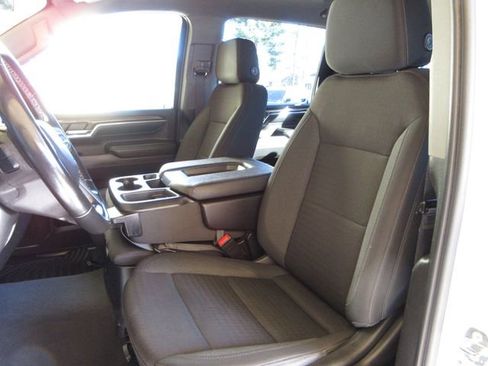 Used 2024 Chevrolet Silverado 2500 LT image 11