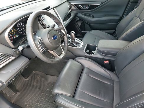 Used 2023 Subaru Outback Limited image 13