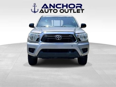 Used 2015 Toyota Tacoma 2WD Access Cab w/ SR5 Package image 2