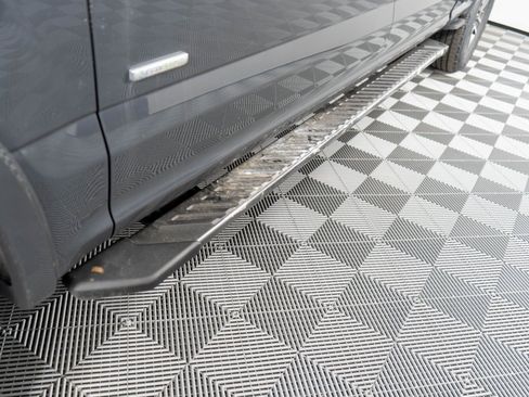 Used 2016 Ford F150 XLT w/ Equipment Group 302A Luxury image 26