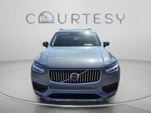 Used 2021 Volvo XC90 T6 Momentum w/ Climate Package AWD/4WD image 8