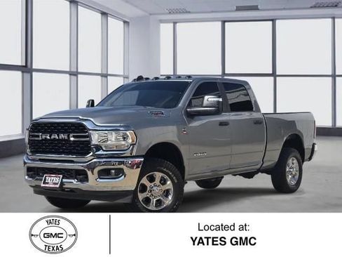 Used 2024 RAM 2500 Big Horn AWD/4WD image 1
