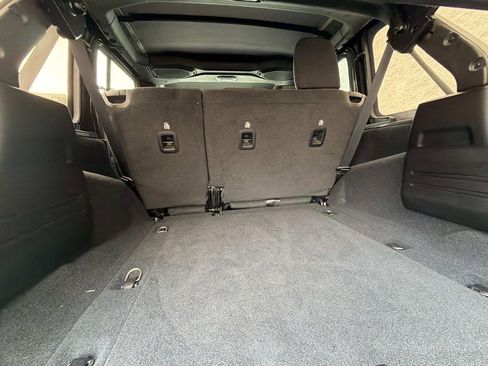 Used 2020 Jeep Wrangler Unlimited Sport S image 13