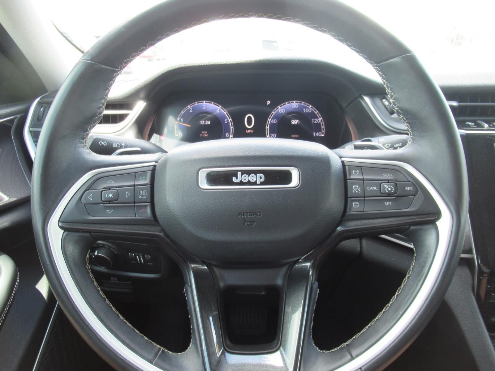 Used 2021 Jeep Grand Cherokee L Laredo w/ Luxury Tech Group I RWD image 23