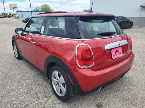 Used 2015 MINI Cooper 2-Door Hardtop FWD image 4