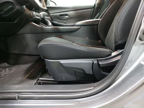 Used 2023 Nissan Sentra SV image 28