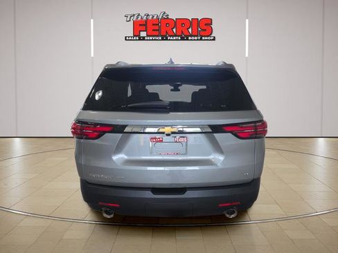 Used 2023 Chevrolet Traverse LT AWD/4WD image 6