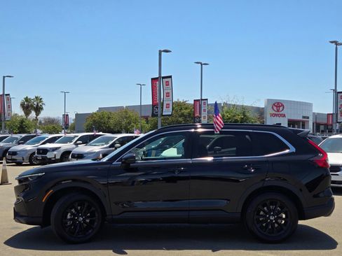 Used 2025 Honda CR-V Sport image 4
