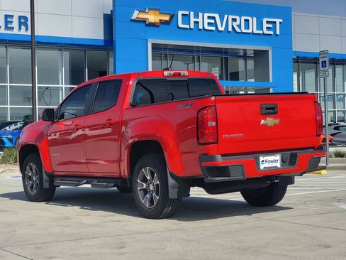 Used 2015 Chevrolet Colorado Z71 AWD/4WD image 4