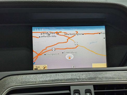 Used 2012 Mercedes-Benz C 300 Sport image 26