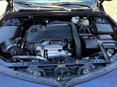 Used 2023 Chevrolet Malibu LT FWD image 29