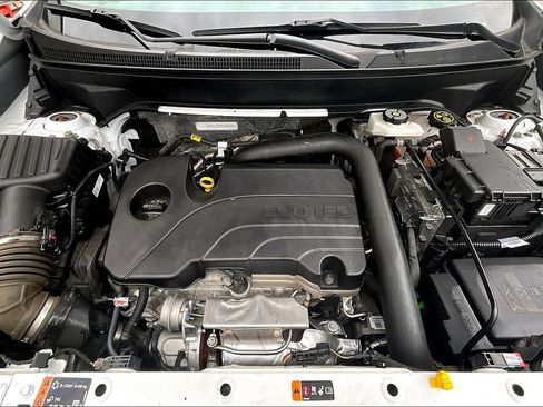 Used 2023 GMC Terrain SLE w/ Driver Convenience Package image 28