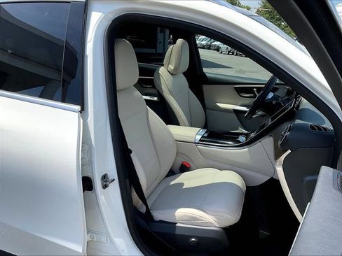 Used 2026 Mercedes-Benz GLC 300 4MATIC image 31