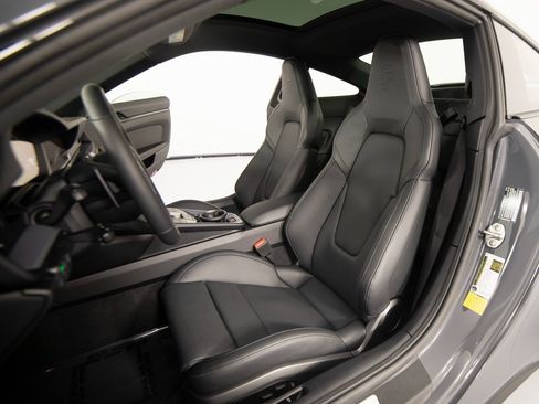 New 2026 Porsche 911 Carrera image 7