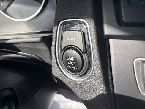 Used 2015 BMW M235i xDrive Coupe image 24