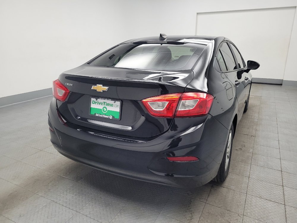 Used 2017 Chevrolet Cruze LS FWD image 7