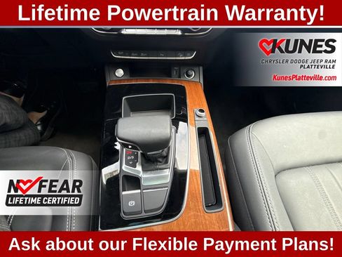 Used 2023 Audi Q5 2.0T Premium w/ Convenience Package AWD/4WD image 24
