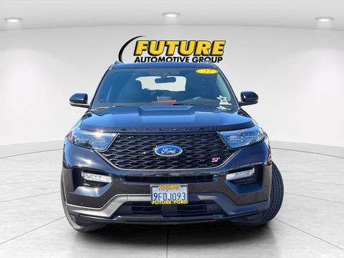 Used 2022 Ford Explorer ST w/ Equipment Group 401A AWD/4WD image 2