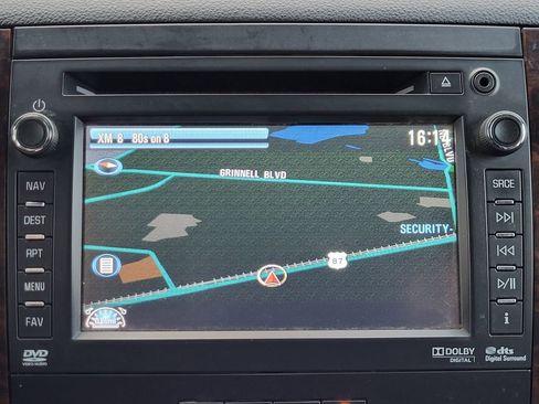 Used 2014 GMC Yukon Denali image 32