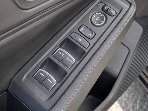 Used 2024 Honda Accord Sport image 15