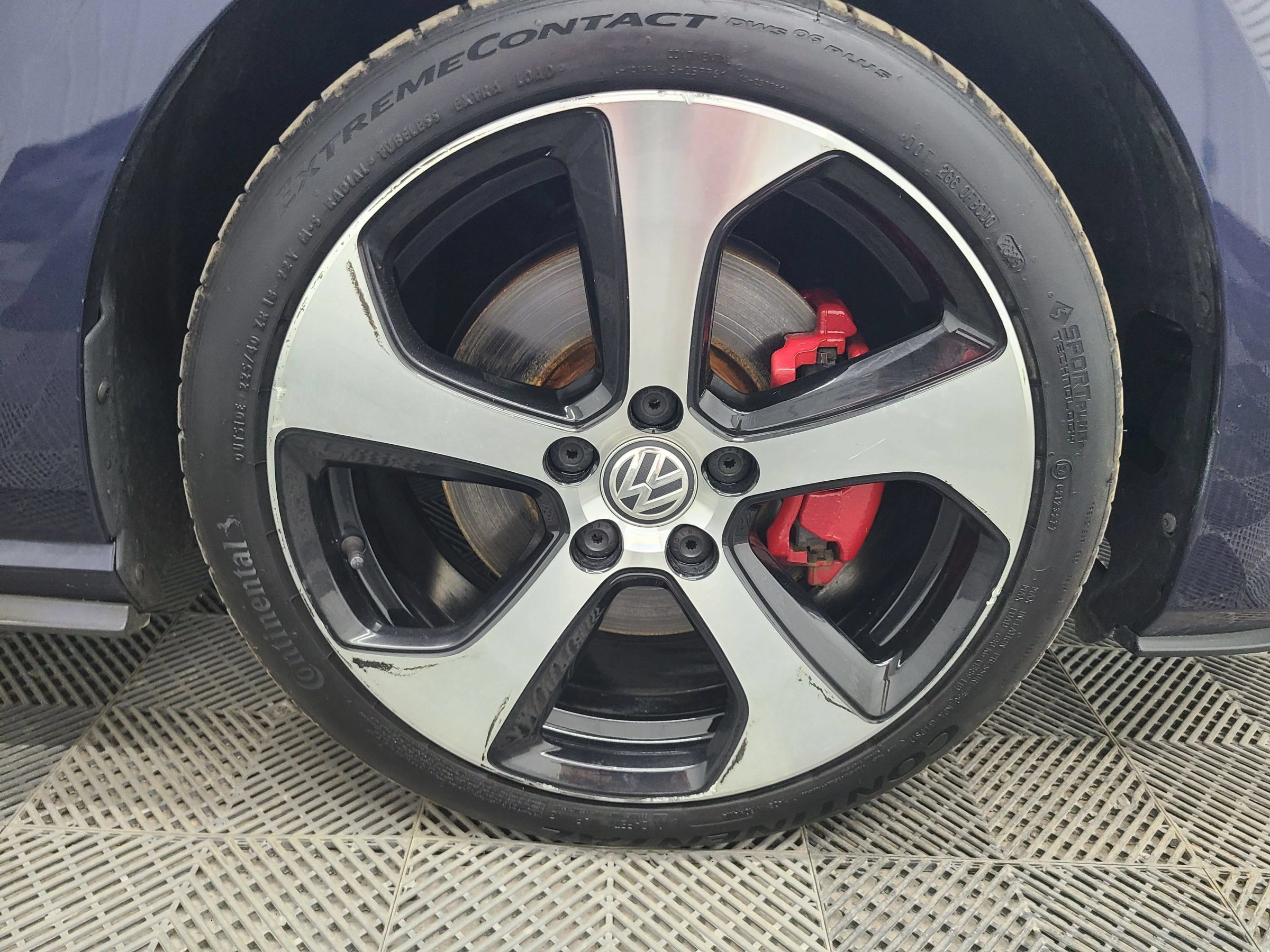 Used 2017 Volkswagen GTI S FWD image 16