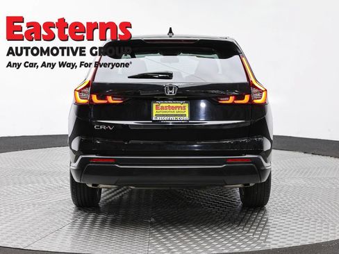 Used 2023 Honda CR-V EX image 6