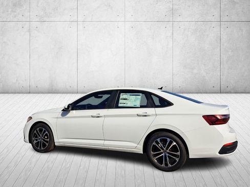 New 2026 Volkswagen Jetta Sport image 7