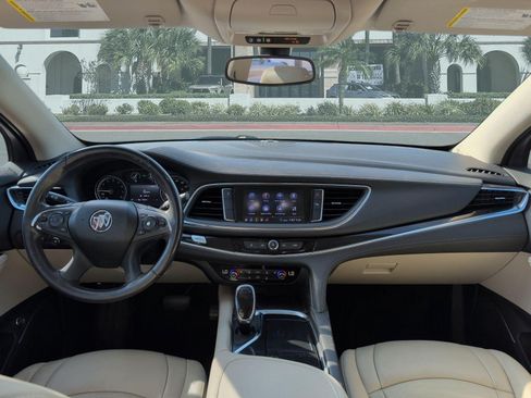 Used 2020 Buick Enclave Essence FWD image 26