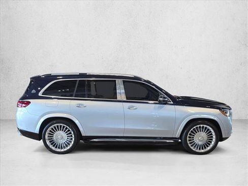 Certified 2024 Mercedes-Benz Maybach GLS 600 4MATIC image 4