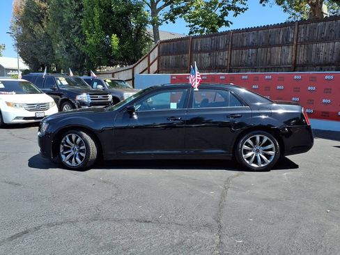 Used 2014 Chrysler 300 S w/ Light Group RWD image 3
