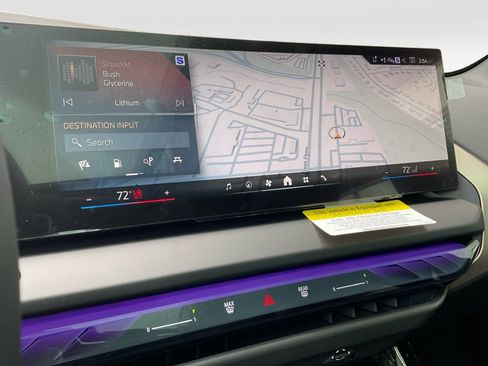 Certified 2025 BMW X3 xDrive30i w/ Premium Package image 17