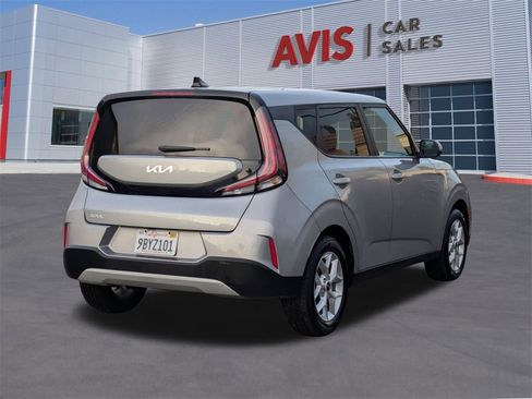 Used 2023 Kia Soul LX w/ Option Group 015 image 7