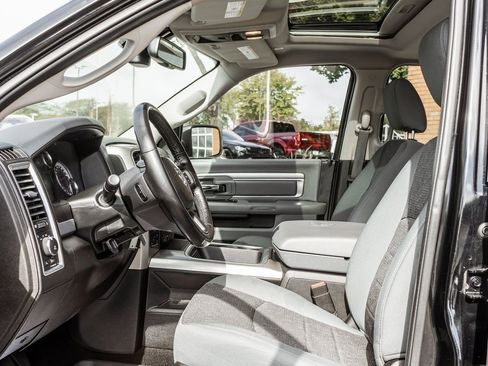 Used 2019 RAM 1500 Classic SLT w/ Black Appearance Group image 25