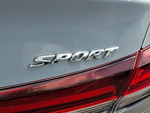 Used 2025 Honda Civic Sport image 34