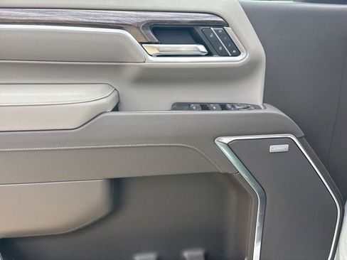 New 2026 Chevrolet Silverado 2500 LTZ w/ LTZ Premium Package image 22