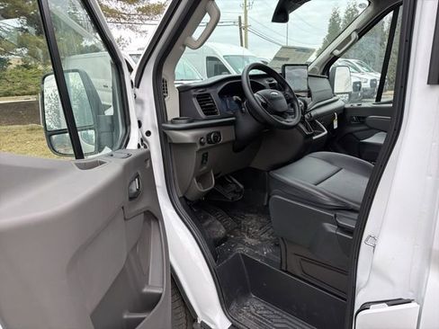 New 2026 Ford Transit 250 148 Medium Roof Extended AWD w/ Load Area Protection Package image 8