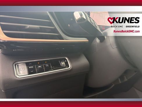 New 2026 Buick Envision Sport Touring AWD/4WD image 17