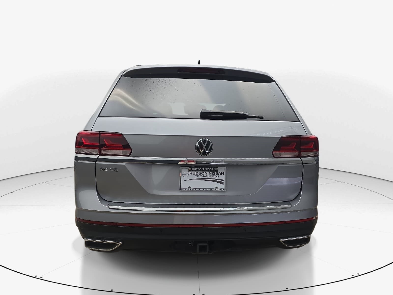 Used 2023 Volkswagen Atlas SE w/ Panoramic Sunroof Package FWD image 5