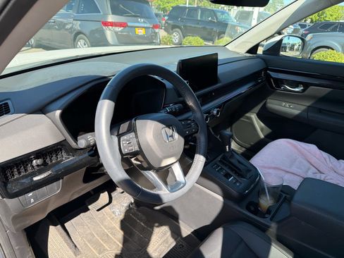 Used 2024 Honda CR-V EX-L image 10